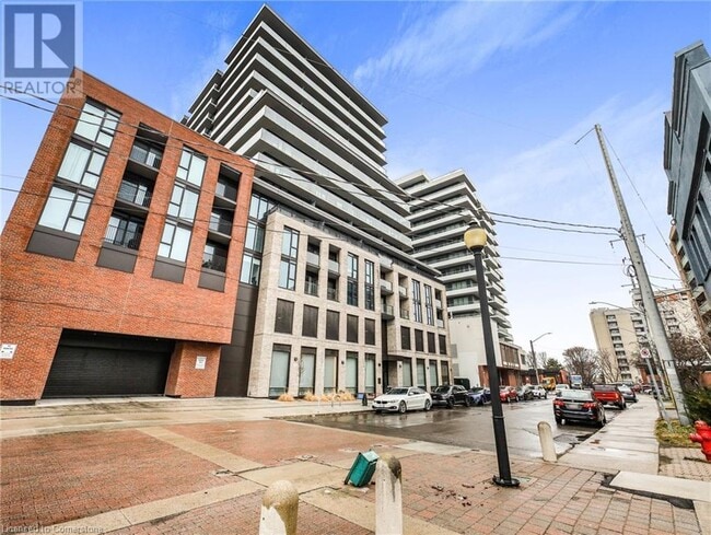 Photo du bâtiment - 1 Jarvis St