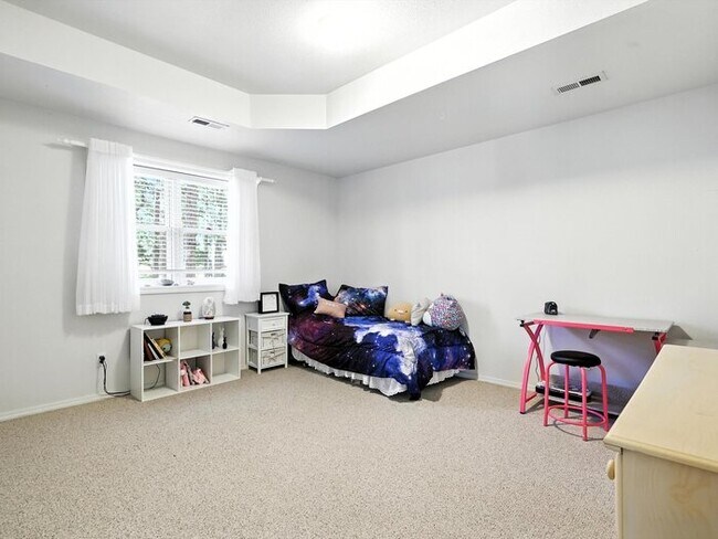 Foto del edificio - 18370 Lazy Summer Way