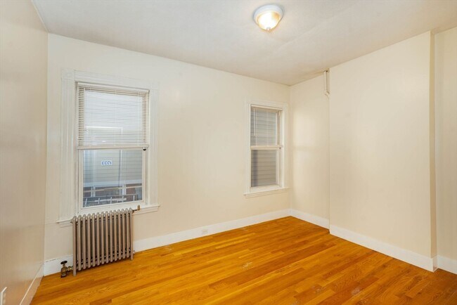 Foto del edificio - 80 Heath St