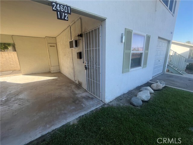 Foto del edificio - 24601 Richman Dr