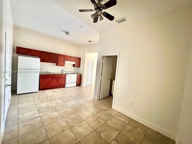 Foto del edificio - 1253 SW 2nd St