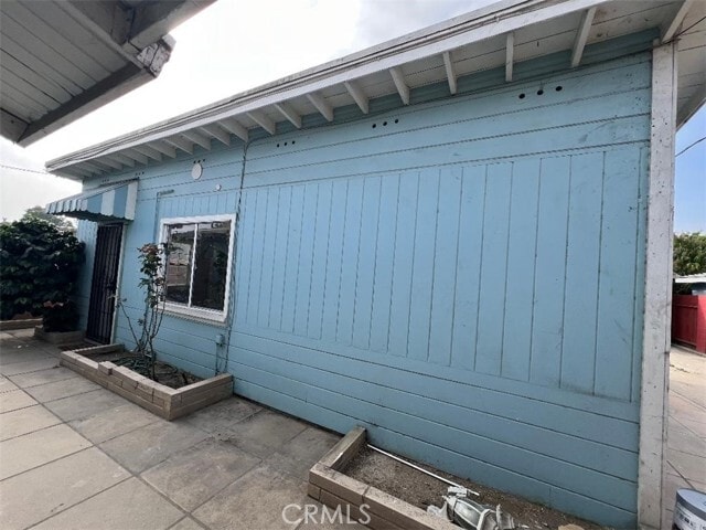 Building Photo - 2144 E Poppy St