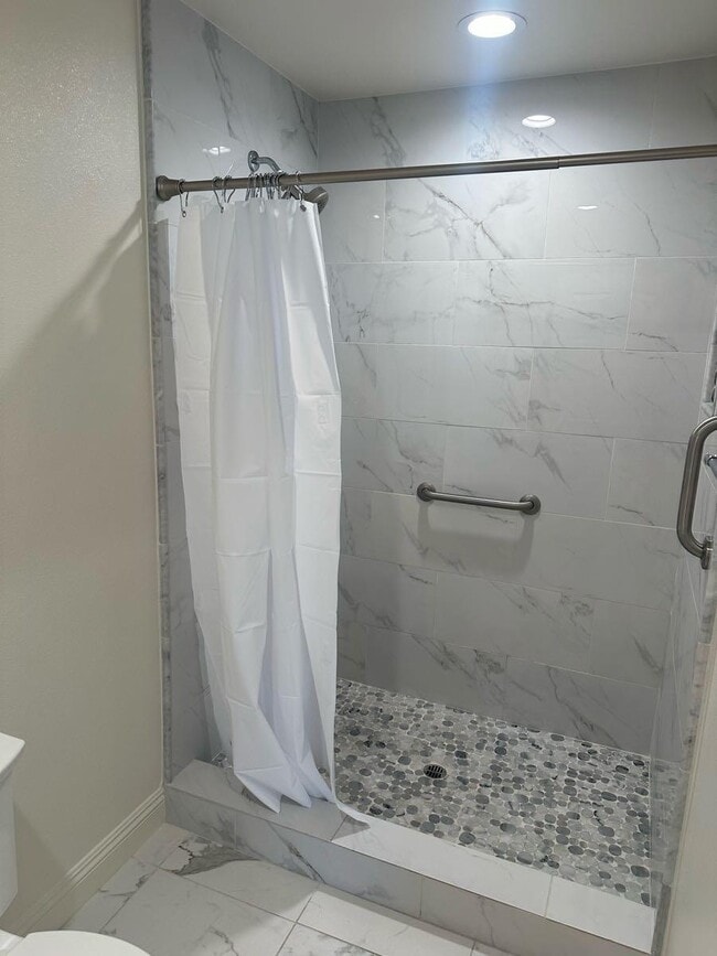 Building Photo - 1711 Firethorne Pl