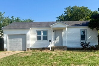 Building Photo - 741 NW 87th St