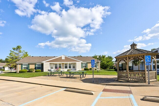 Building Photo - 1 br, 1 bath Apartment - Wayne Crossing
