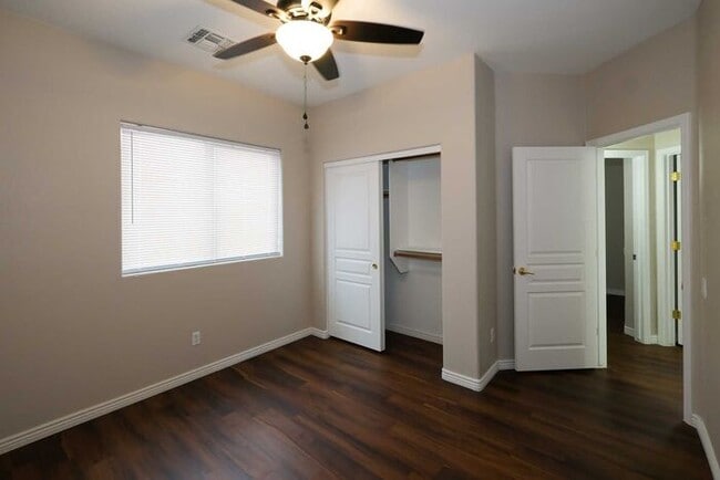 Building Photo - Move-In Ready Home in Highly Desirable Lagos Vistoso. Self-Showing Available, Click DETAILS BELOW.