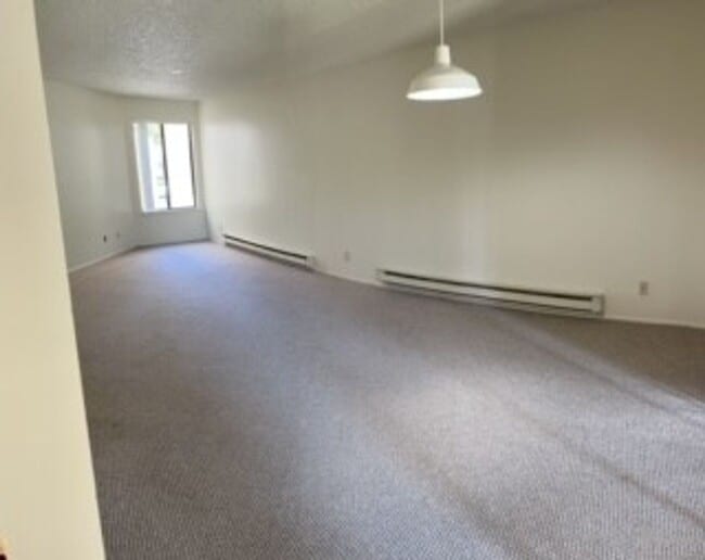 Building Photo - Great Condo in Desirable Fremont