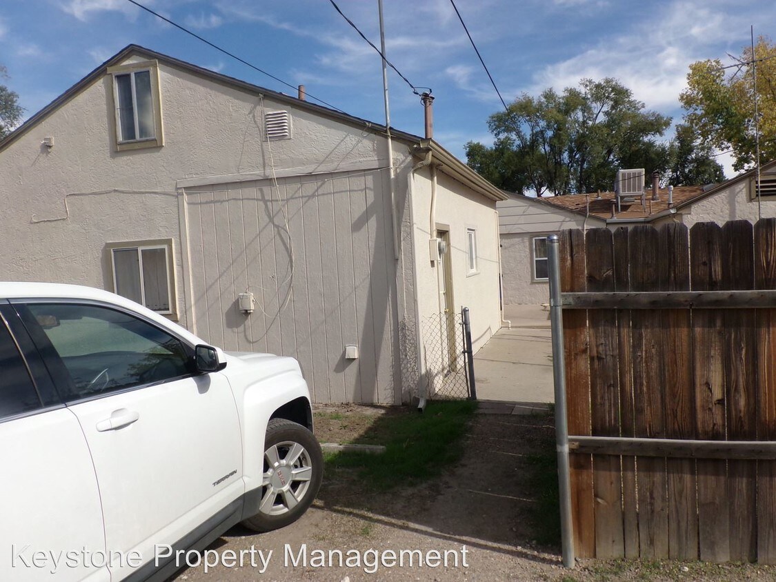 Primary Photo - 2911 2nd Ave