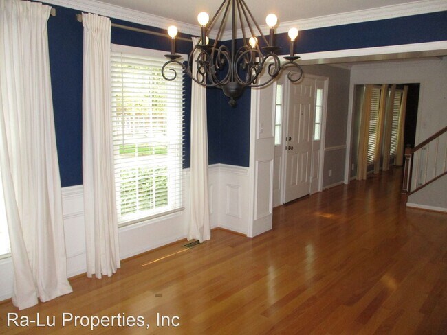 Foto del edificio - 4 br, 2.5 bath House - 1502 Fox Hollow Rd