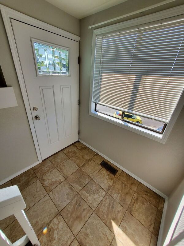 Foto del edificio - 1447 Woodside Ct