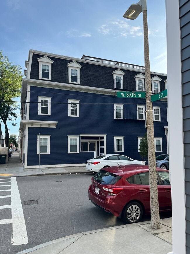 Building Photo - 248 E St