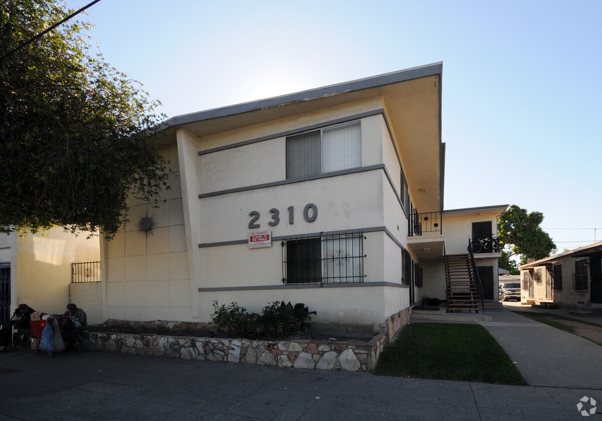 Primary Photo - 2310 W Slauson Ave