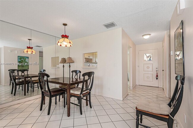 Building Photo - 8643 NW 11th St