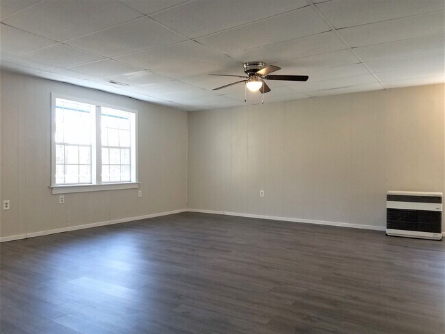 Foto del edificio - Beautiful 2 Bed Home in Fleetwood!