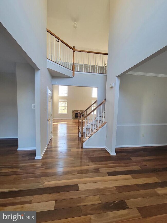 Foto del edificio - 155 Addison Ln