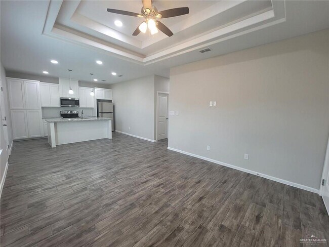 Foto del edificio - 5700 Sandpiper Ave