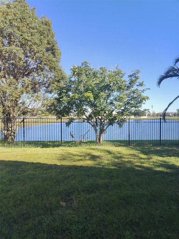 Building Photo - 3045 Lazlo Ln