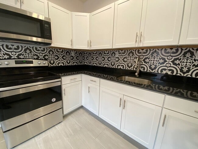 Foto del edificio - 383 Liberty St