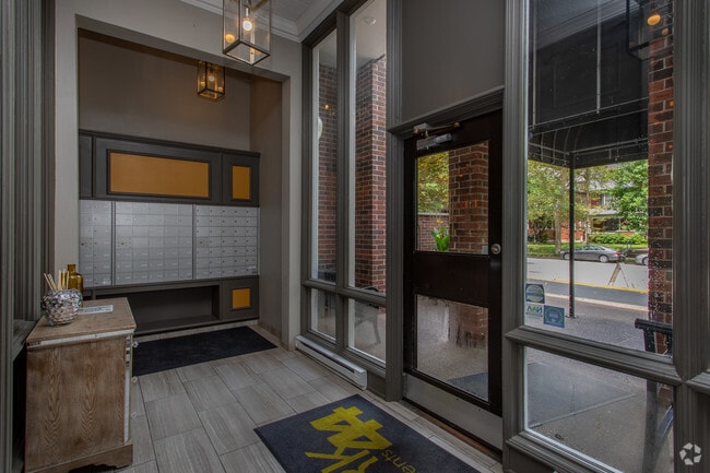 Photo - Park 44 Apartments