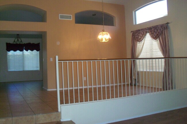 Foto del edificio - 5456 W Kristal Way