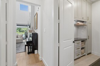 Building Photo - 8135 Allston Vlg Trl