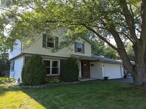 Building Photo - 4919 Flambeau Dr