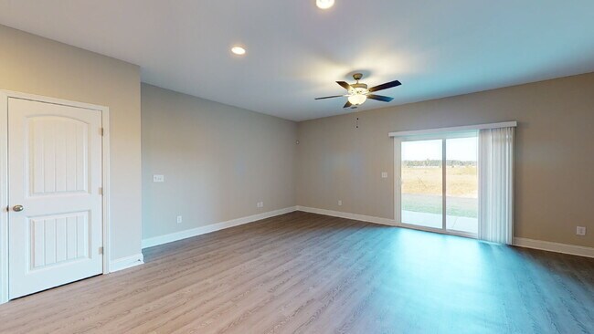 Building Photo - 2637 Virginia Mae Ln