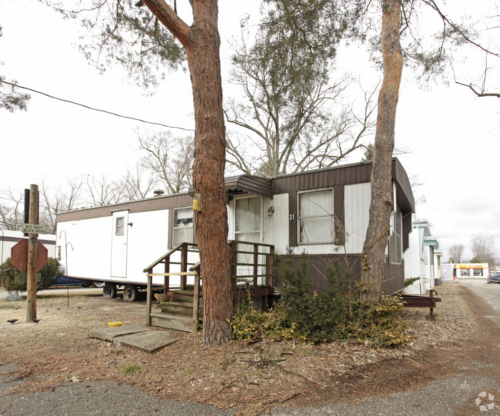 Foto del edificio - Big Trees Mobile Home Community