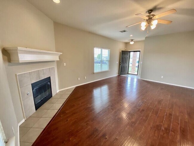 Building Photo - 7112 Eagles Landing