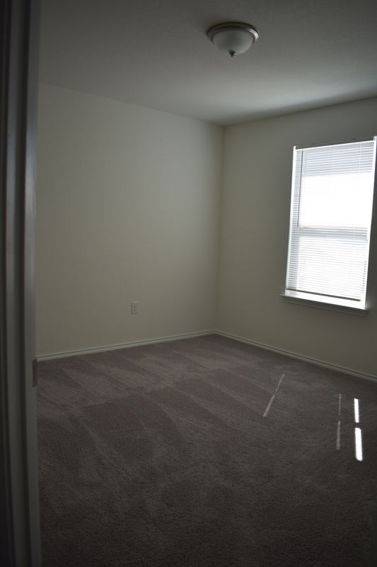 Foto del edificio - 6412 Carriage Pines Dr