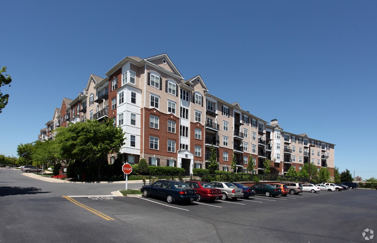 The Fitz at Rockville Town Center Apartments Rockville, MD