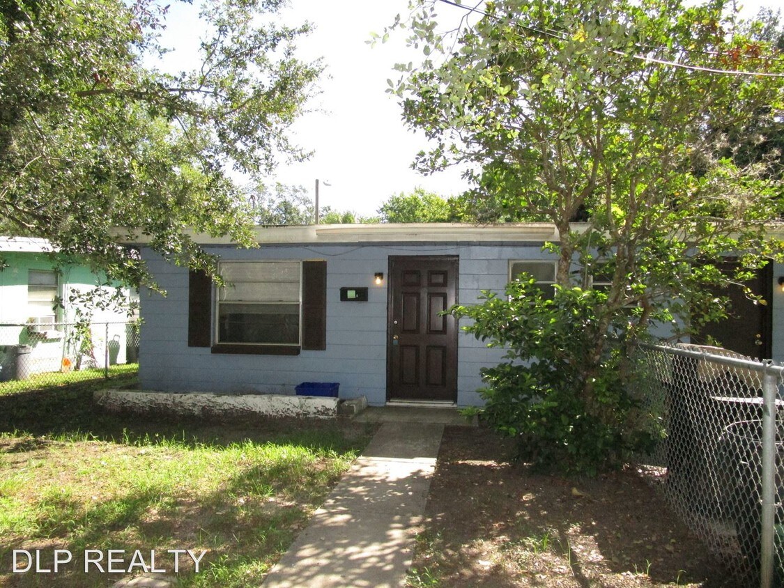 279 S Washington St, Ormond Beach, FL 32174 Condo for Rent in Ormond