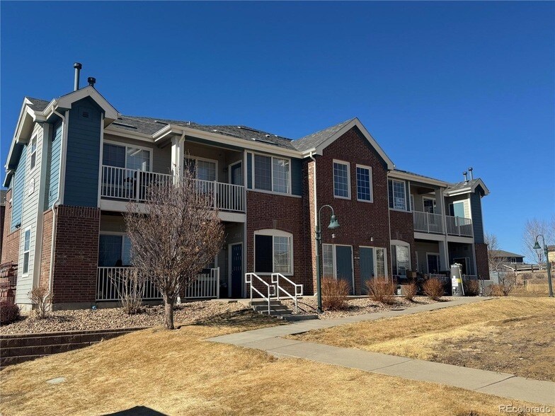 Foto del edificio - 19303 E College Dr