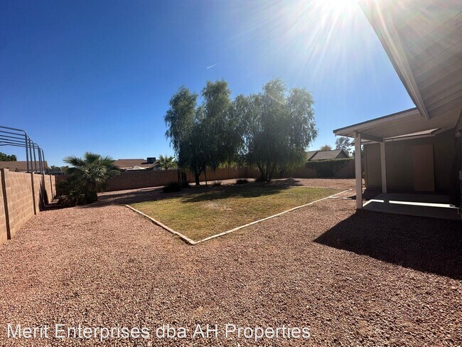 Building Photo - 3 br, 2 bath House - 3003 N SEAN CT