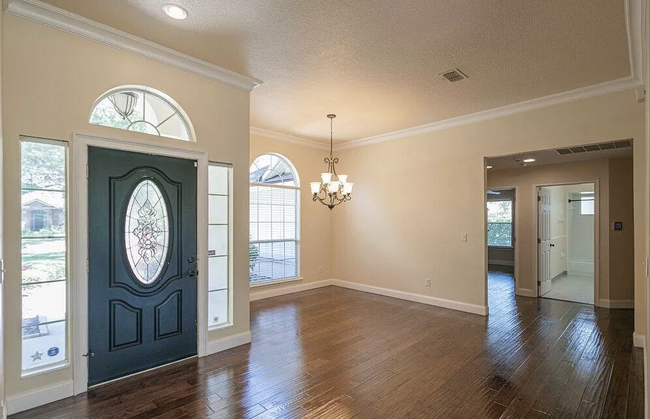 Foto del edificio - 905 Quincy Ct