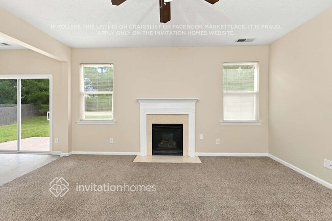 Building Photo - 250 Silver Arrow Cir