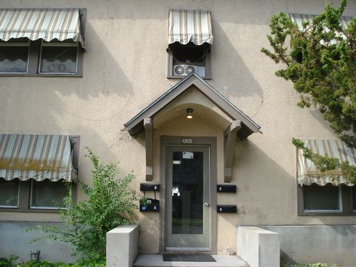 Primary Photo - 1315 W State St