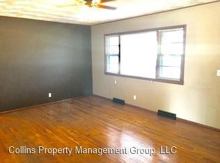 Building Photo - 3 br, 1.5 bath House - 2230 N Nias