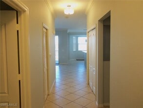 Building Photo - 8490 Kingbird Loop