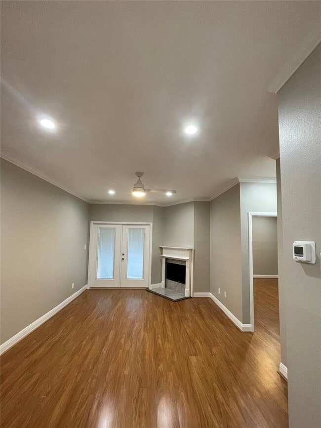 Building Photo - 5000 Milwee St