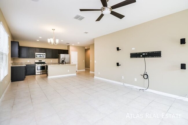 Foto del edificio - 4137 W White Canyon Rd