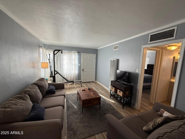 Foto del edificio - 1224 F Ave