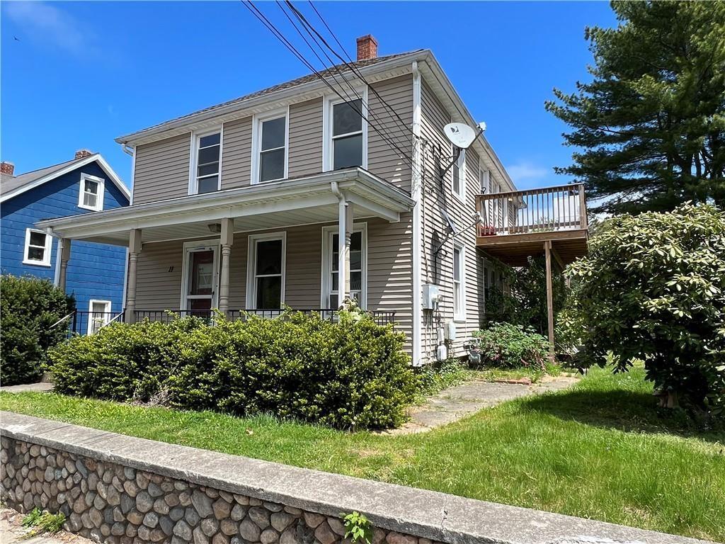 Primary Photo - 11 Pond St