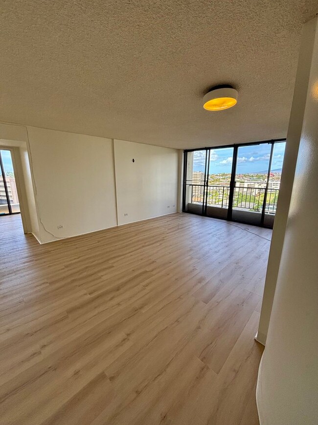Foto del edificio - AVAILABLE May 15, 2025 | 2 Bedroom, 2 Bath...