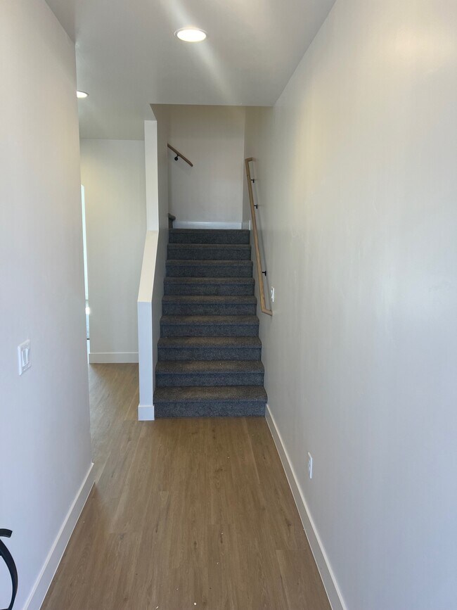 Foto del edificio - 1811 Livy Ln