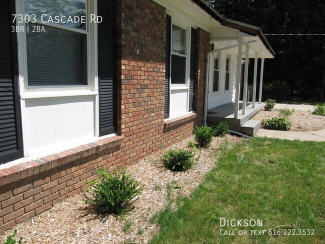 Foto del edificio - 7303 Cascade Rd SE