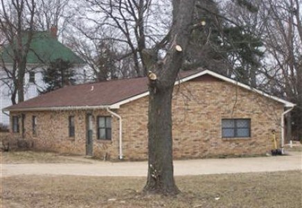 Building Photo - 818 Weber