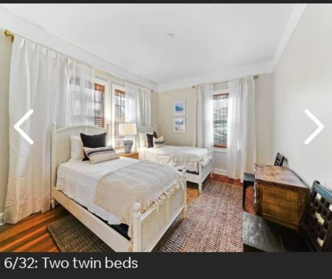 Guest bedroom with 2 twin beds and t.v. - 253 Park Ave