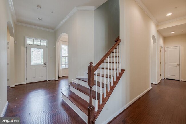 Building Photo - 7567 Arundel Woods Dr