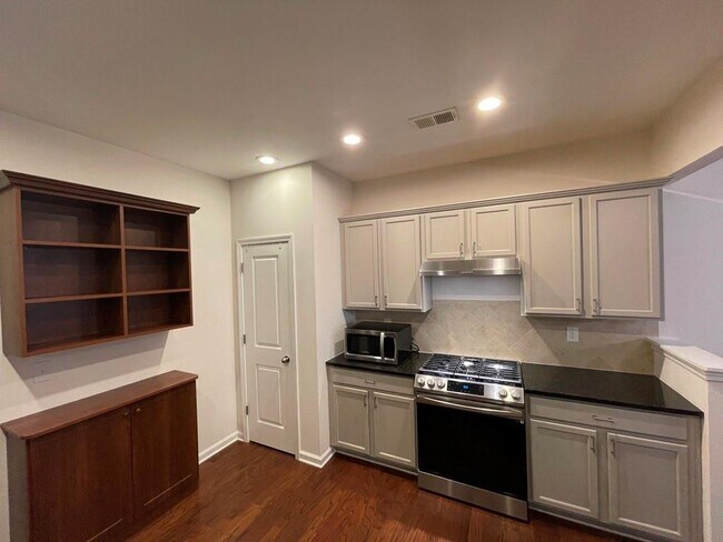 Foto del edificio - 3470 New Fawn Ln